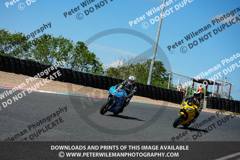 enduro digital images;event digital images;eventdigitalimages;mallory park;mallory park photographs;mallory park trackday;mallory park trackday photographs;no limits trackdays;peter wileman photography;racing digital images;trackday digital images;trackday photos